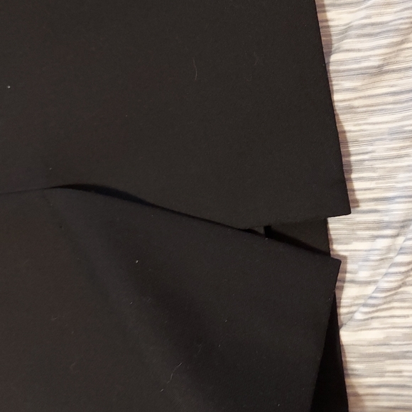 Ann Taylor Woman's aline skirt black - Picture 5 of 5